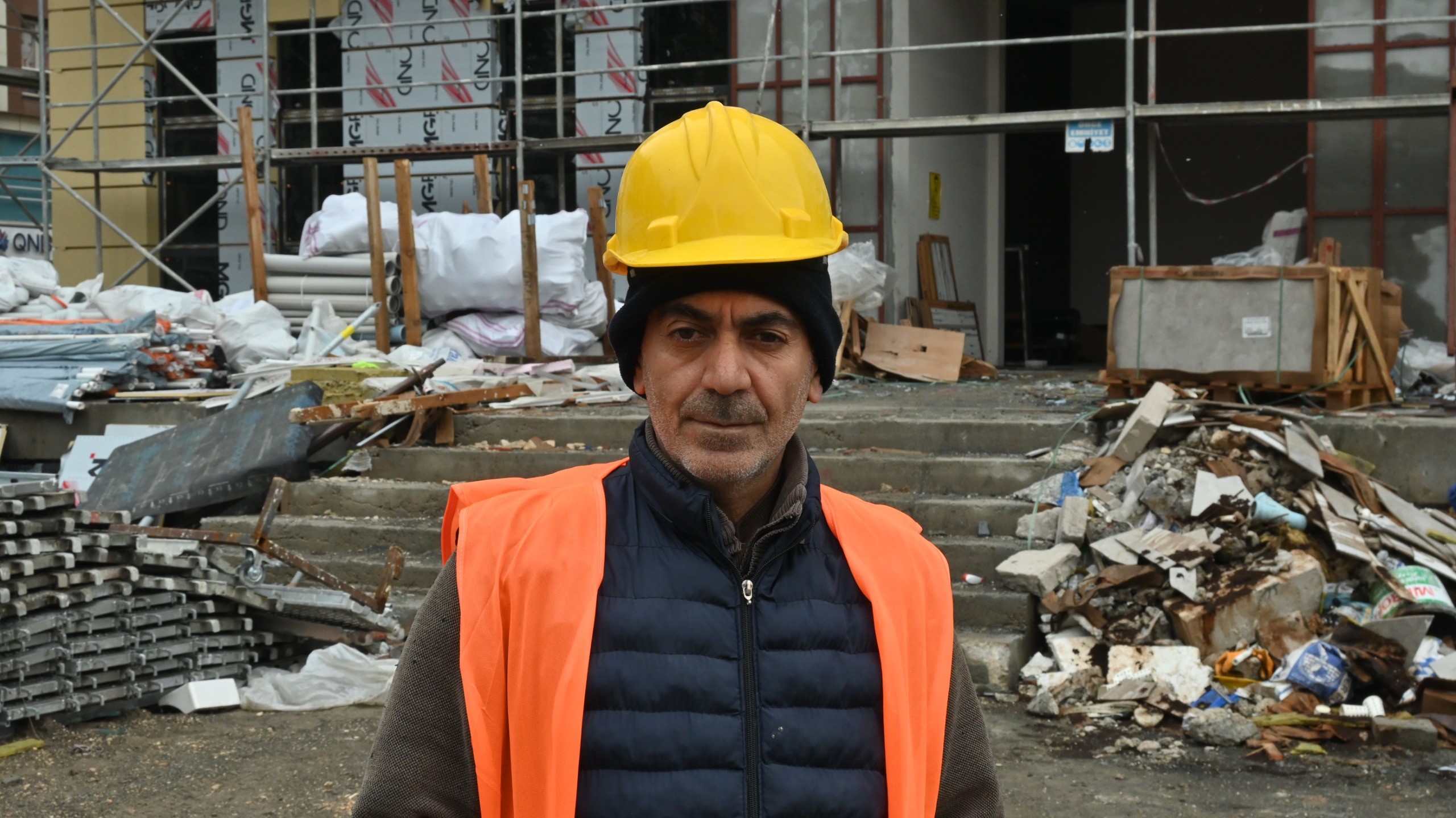 Inşaat Ustası Deniz