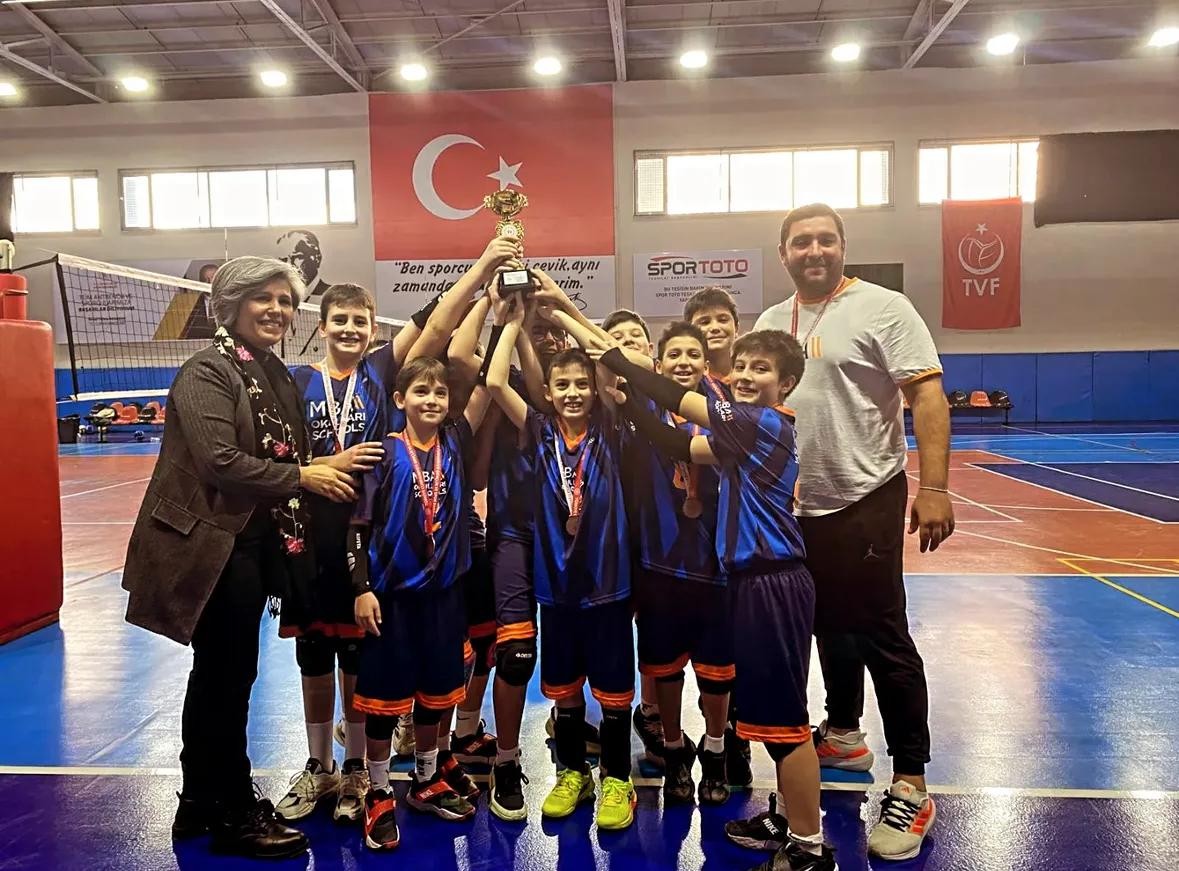 Voleybol Küçük Erkek 2