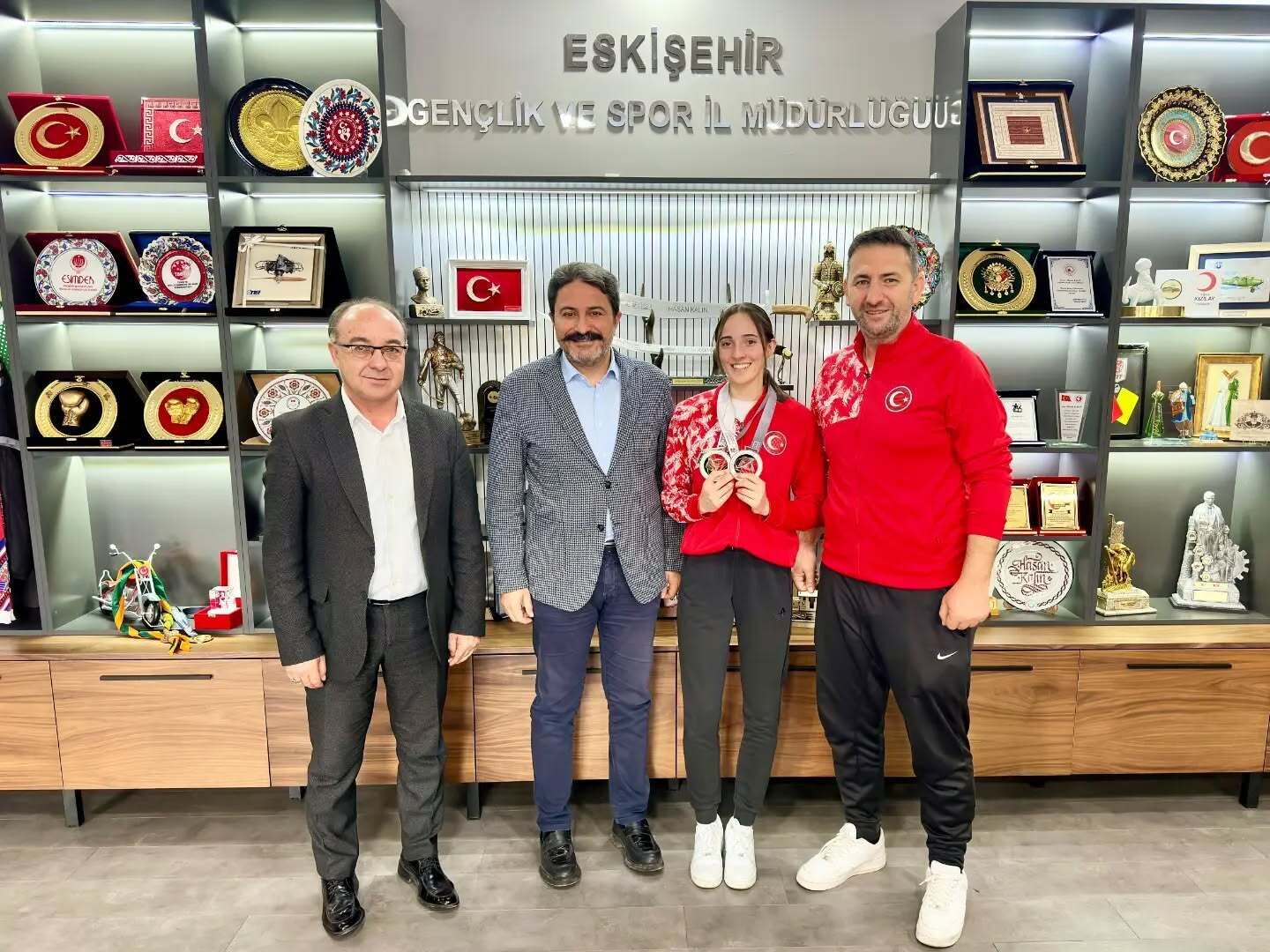 Eda Nur Tulum Şampiyon