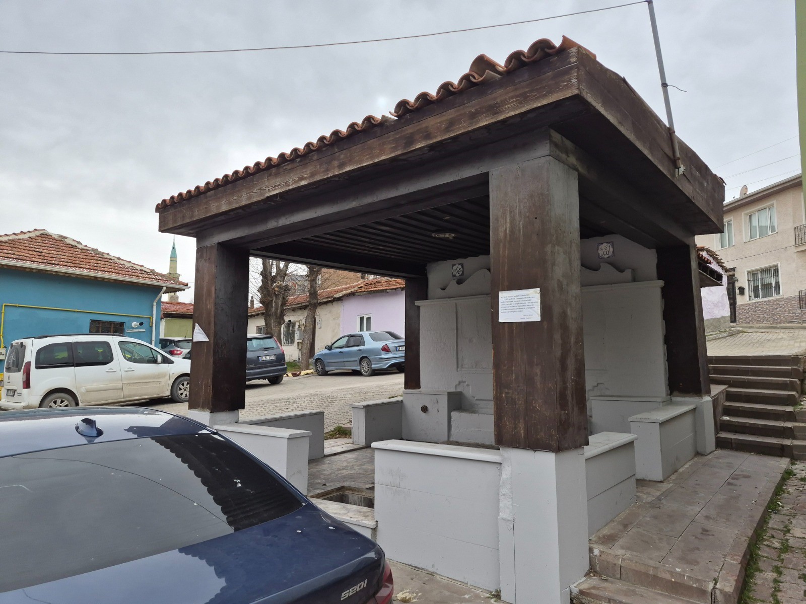 Eskişehir'de Pes Dedirten Görüntü Mahalle Muhtarını Isyan Ettirdi (4)