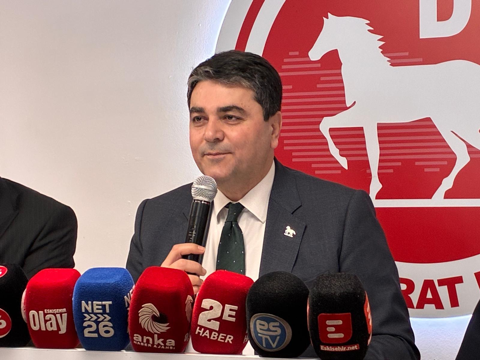 Gültekin Uysal Eskişehir’de Konuştu “Türkiye Daha Karanlık Bir Döneme Giriyor” (3)