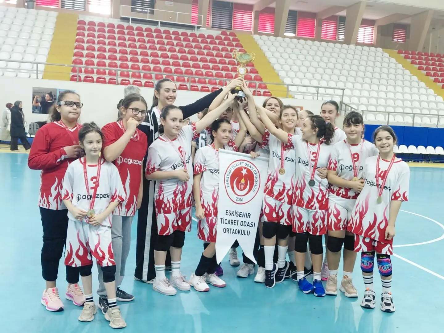 Hentbol Küçük Kız Şampiyon