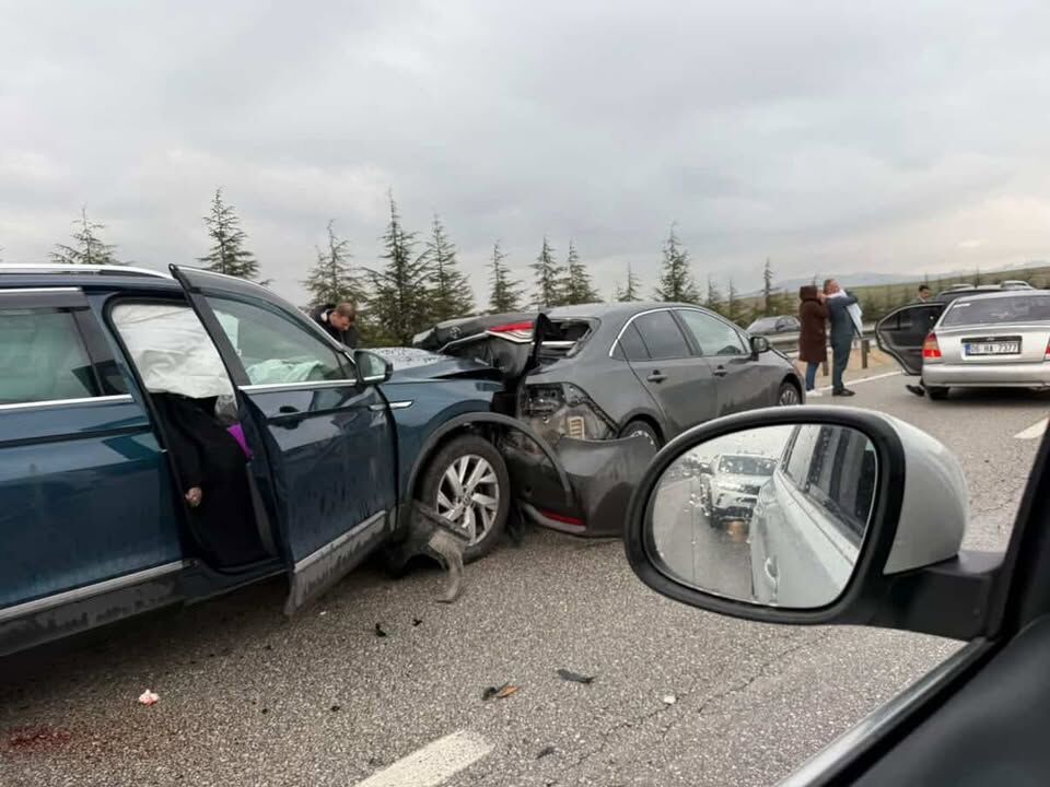 zincirleme kazaa bakan