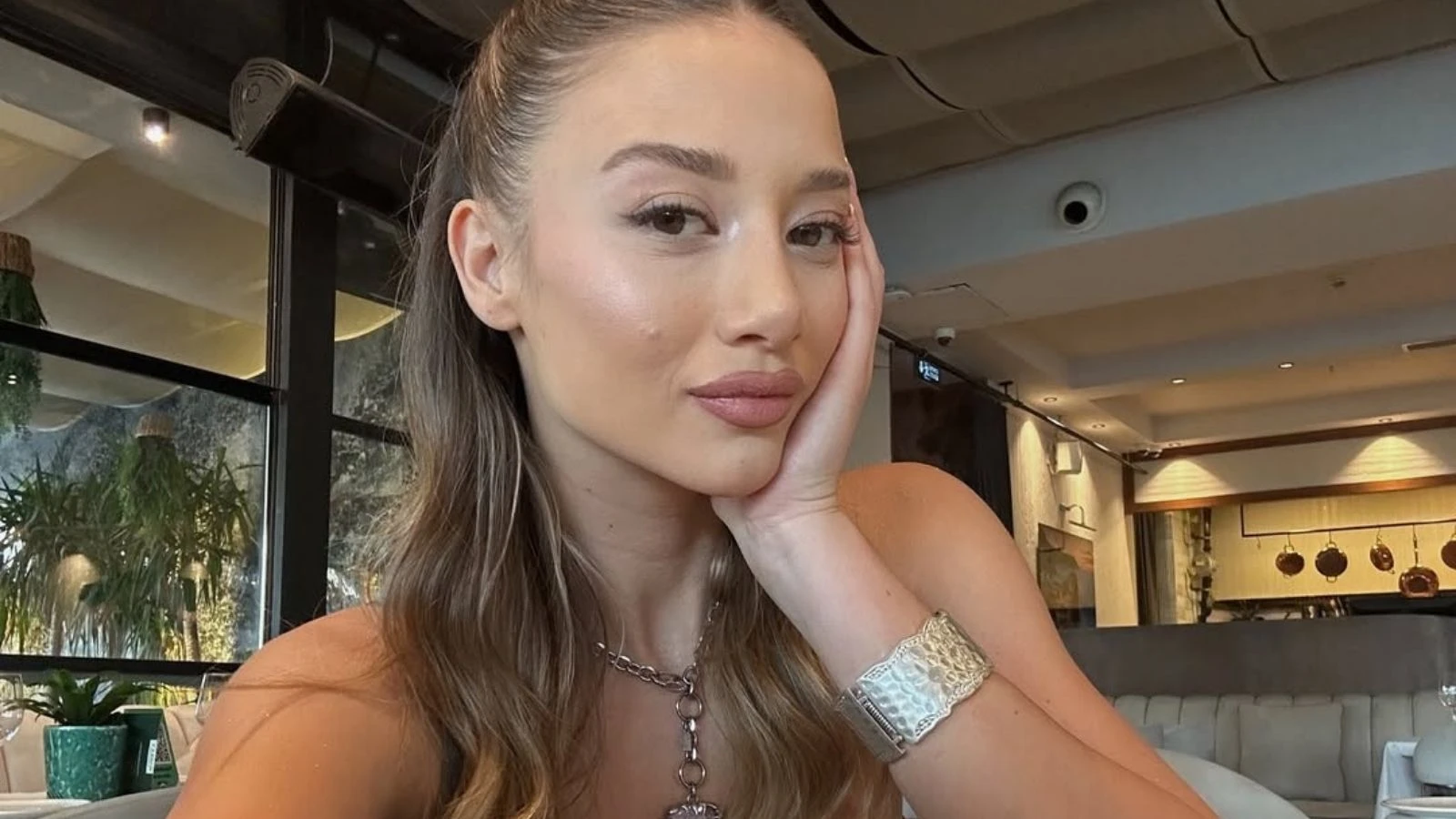 Aleyna Kalaycıoğlu-2