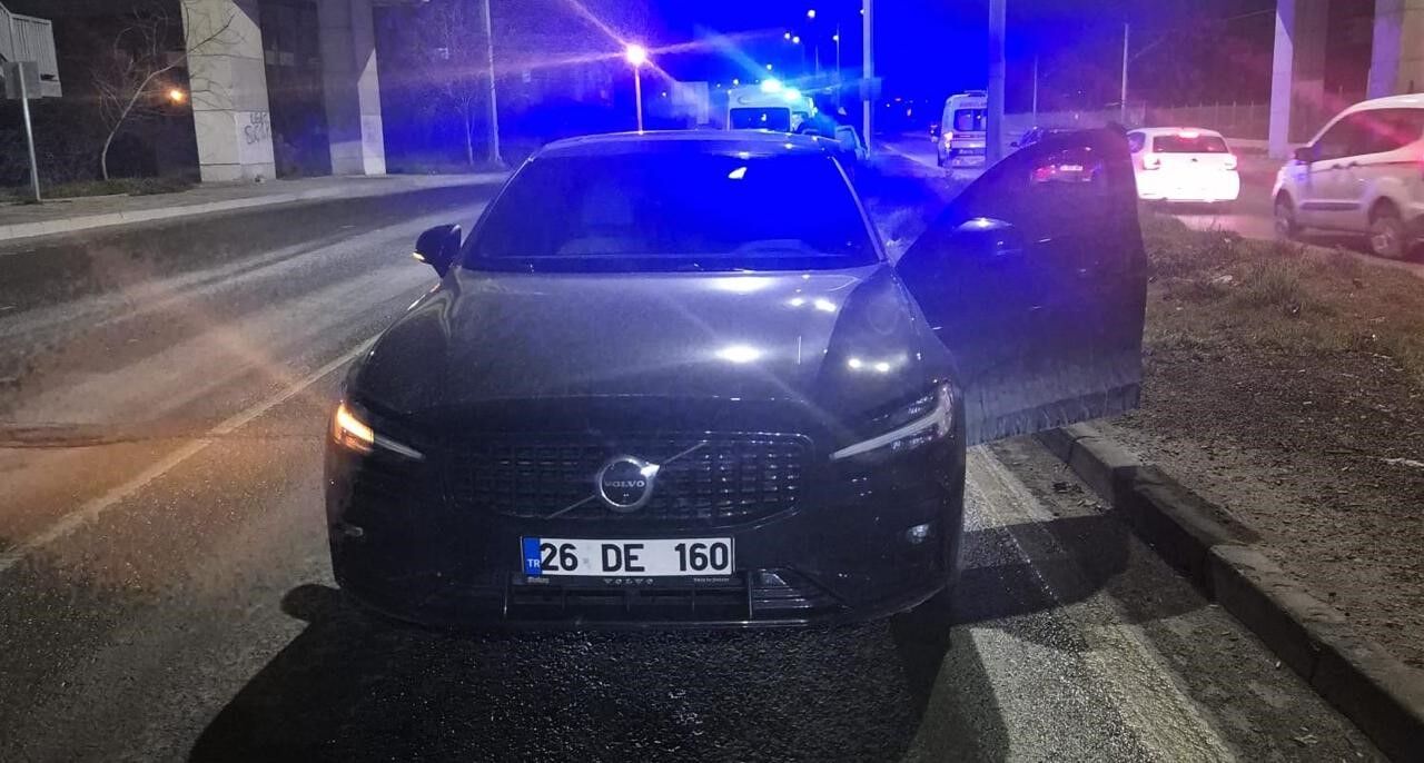 Eskişehir Kütahya Yolunda Kaza 3 Yaralı (2)