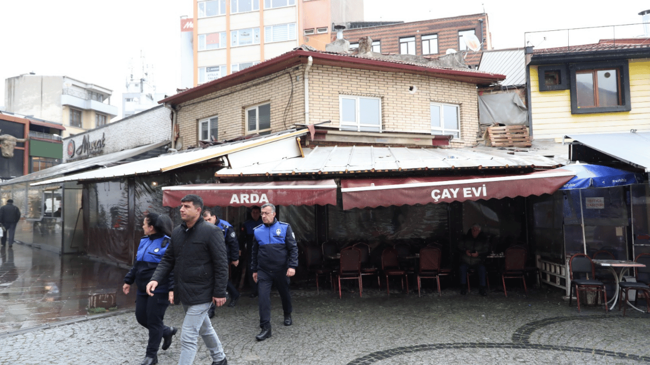 Eskişehir'de Bazı Işletmelere 7 Gün Süre Verildi Cezai Işlem Uygulanacak (2)