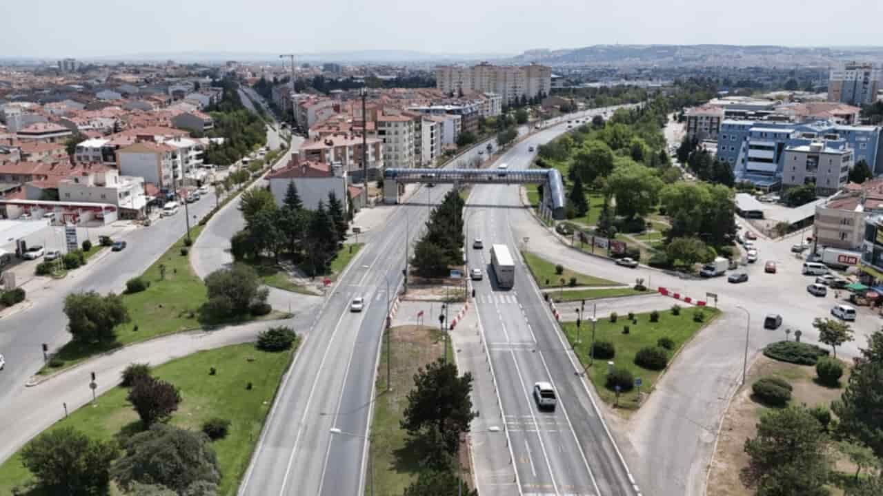 Tepebaşı Kavşağı