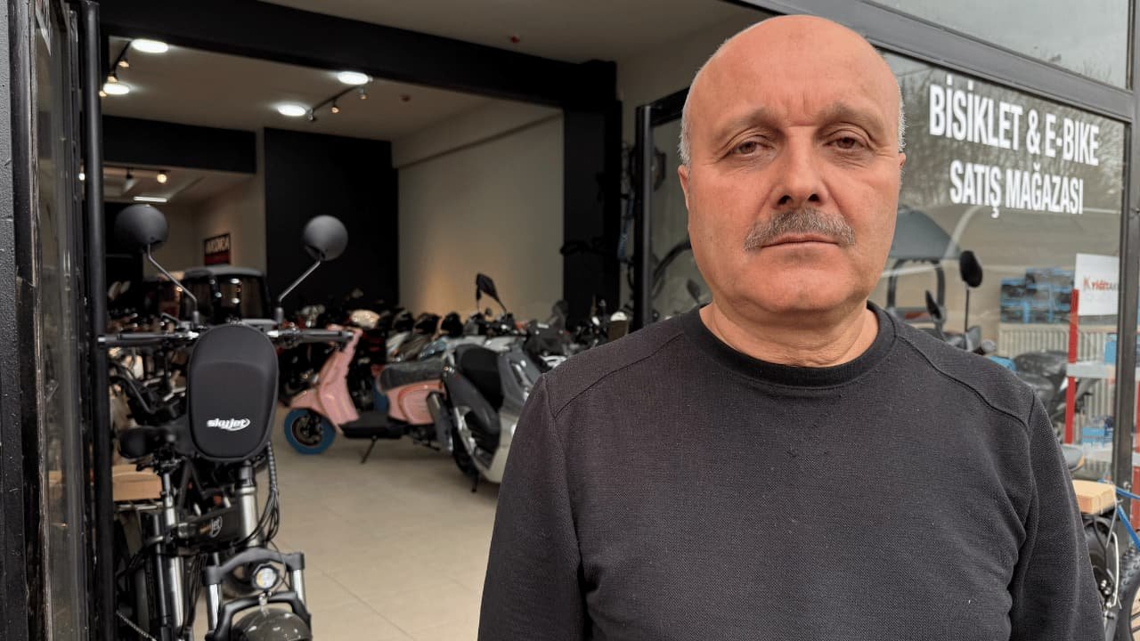 2 Bin 600 Dolara ‘Eski’ Deyip 44 Buçuk Yerine 40 Tl’den