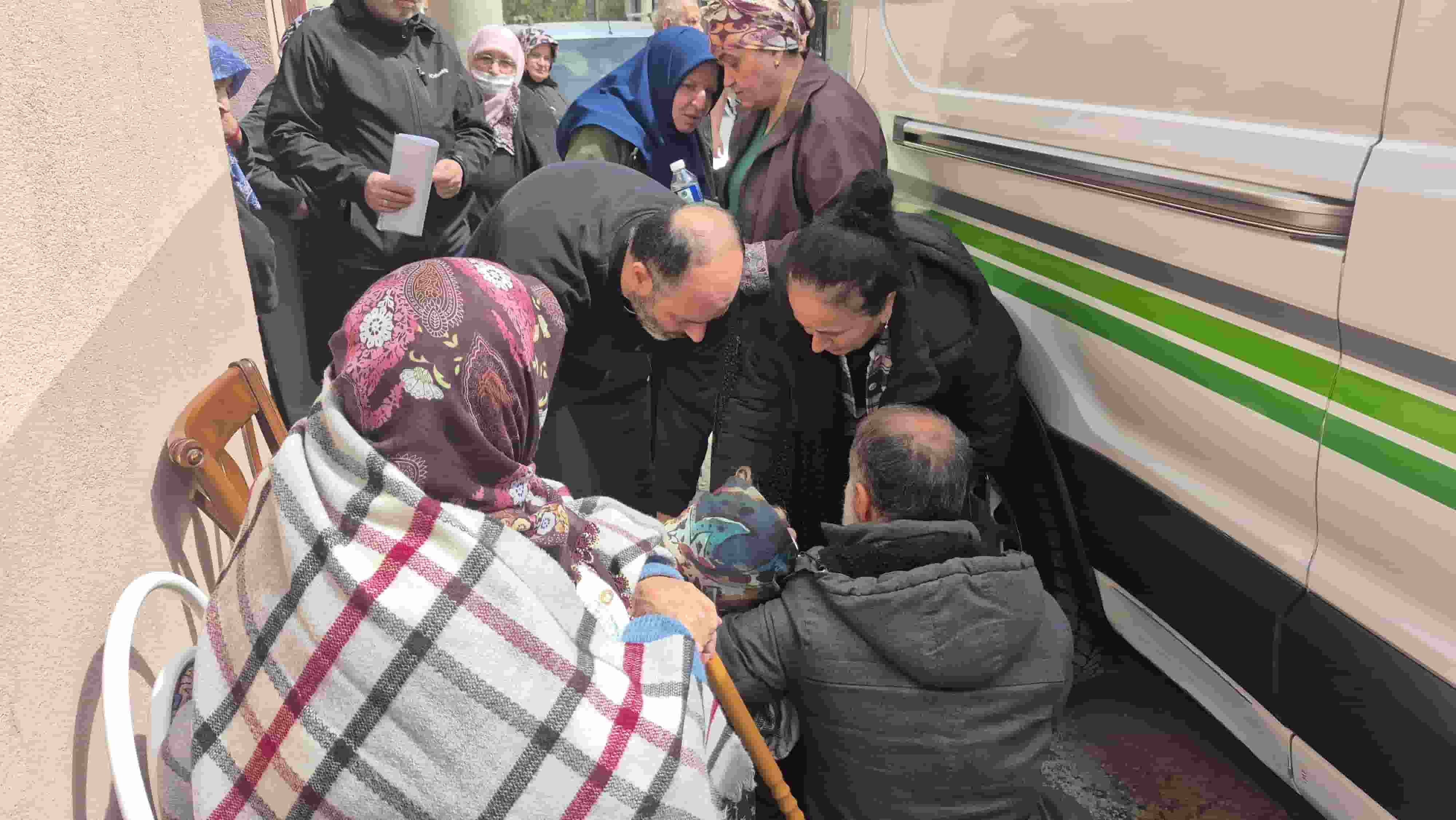 70 Yıllık Büyük Aşkta Hüzünlü Veda Birer Gün Arayla Hayatlarını Kaybettiler (3) (1)