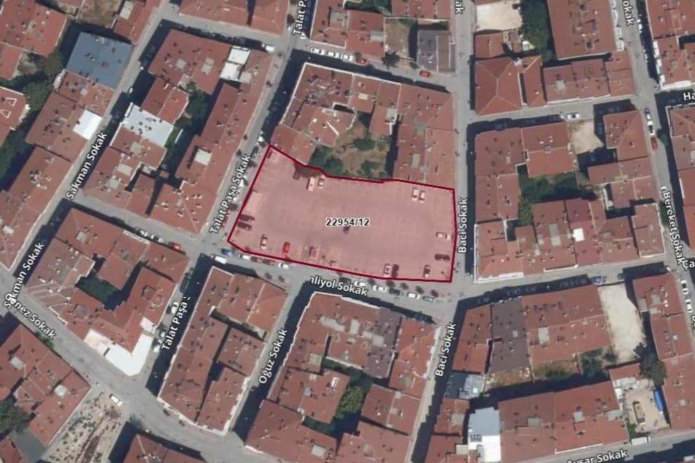 Büyükşehi̇r Beledi̇yesi̇nden Katli Otopark İçi̇n İhale Duyurusu (4) Eski̇bağlar Mahallesi̇ (1)