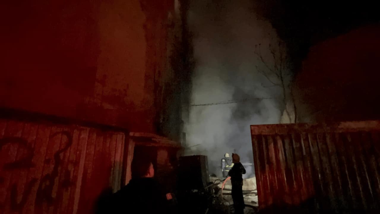 Eskişehir'de Patlama Sesi Mahalleyi Ayağa Kaldırdı Alevler Her Yeri Sardı (2)