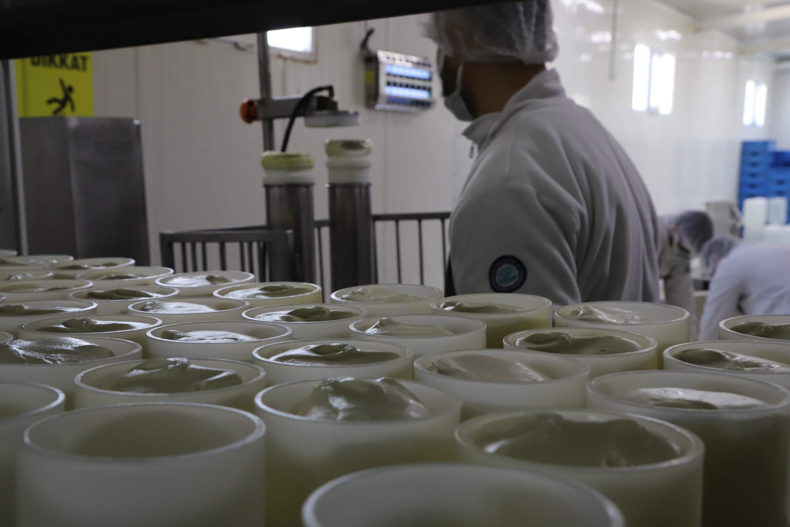 Halk Süt İle Sağlikli, Ekonomi̇k Ve Güvenli̇ Ürünler Sofralarda (2)