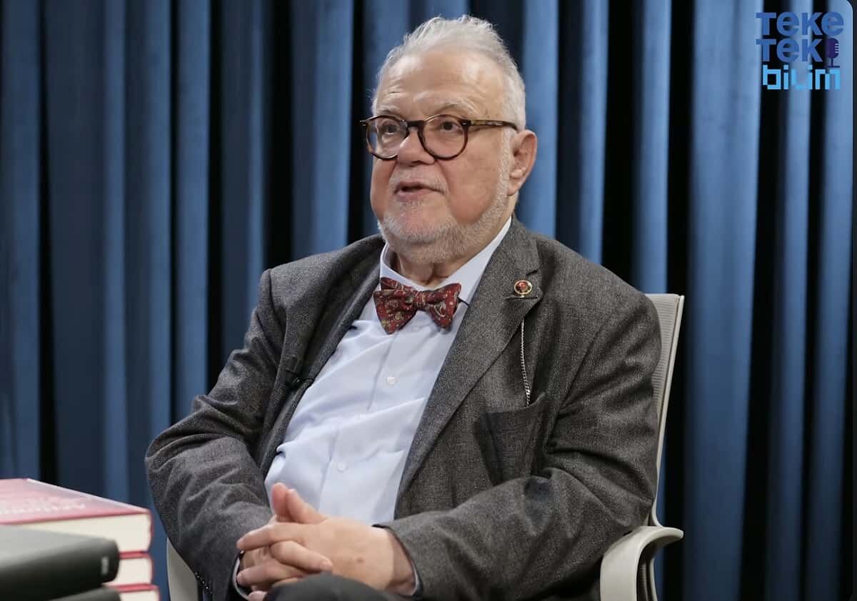 Celal Şengör (1)