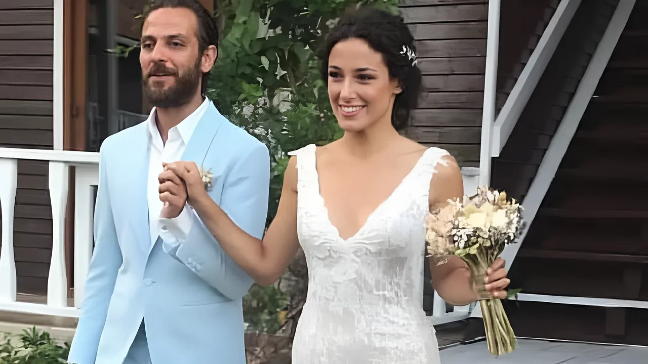 Erkan Kolcak Kostendil Ile Cansu Tosundan Kotu Haber Tek Celsede Bosandilar 3335846 202605161134 1