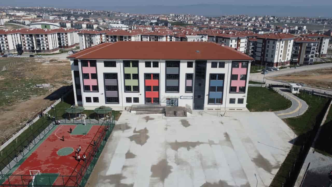 Şehit Mustafa Özdemir Ortaokulu