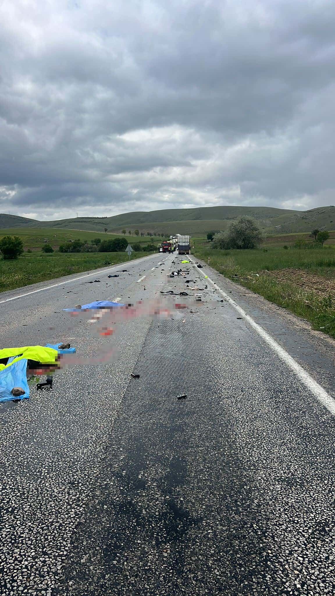 Tırın Altında Kaldı (3)