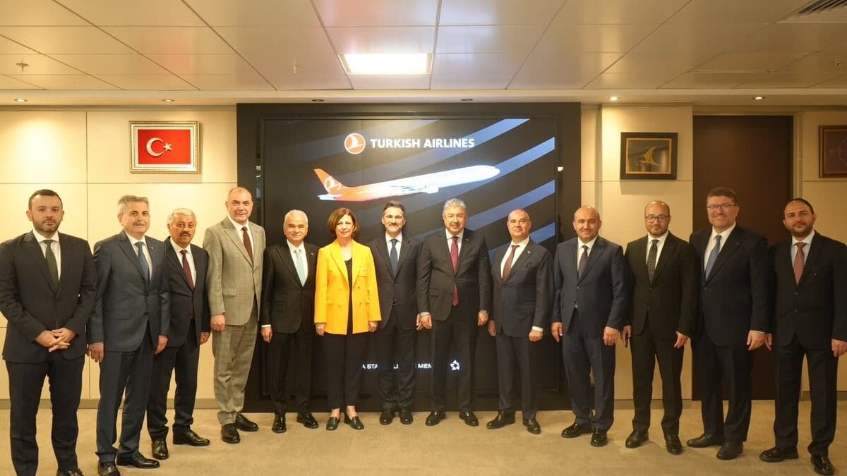 Eskişehir'in havacılık ve ulaşım geleceği THY ile masaya yatırıldı