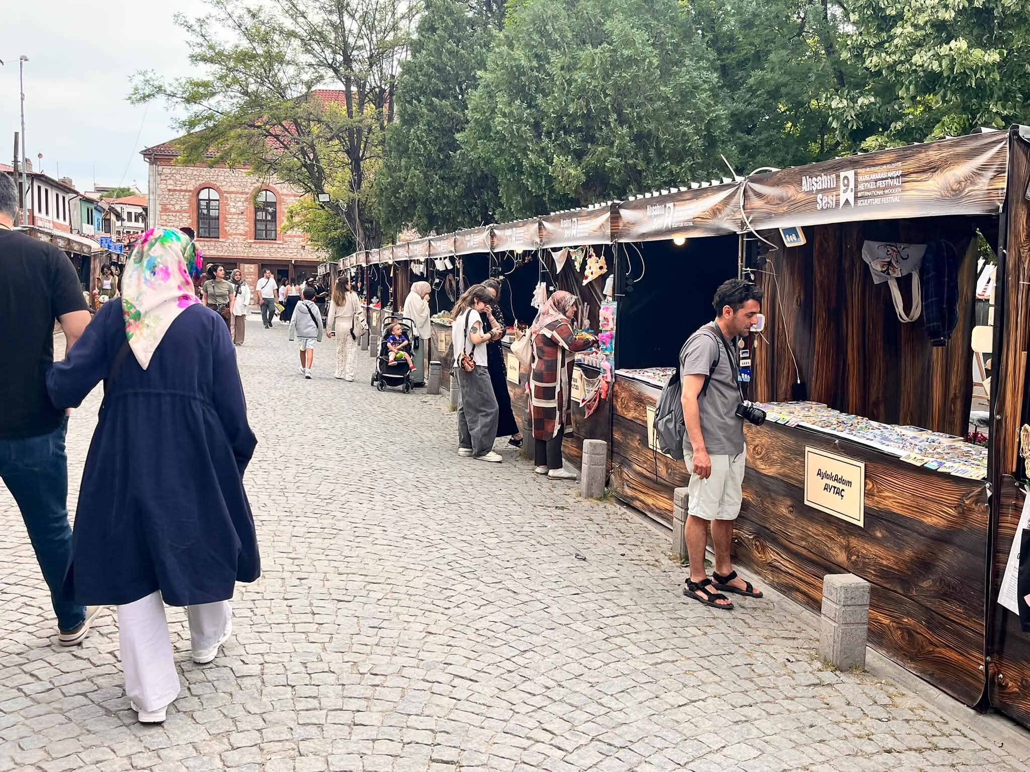Eskisehir Ahsap Heykel Festivalinin Ikinci Gununde De Yogunluk Yasandi5