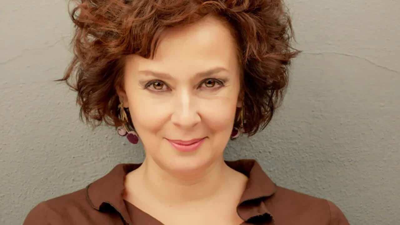 Kızılcık Şerbeti-11