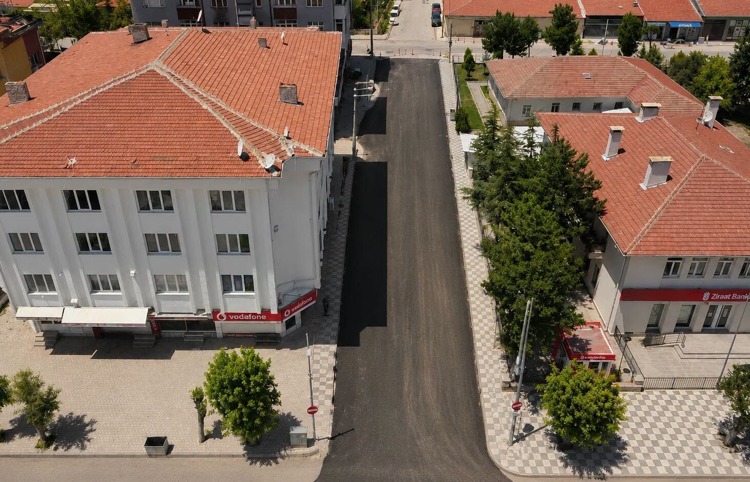 Mahmudi̇ye Ve Çi̇fteler’de Yol Çalişmalari Tamamlandi Çi̇fteler (1)