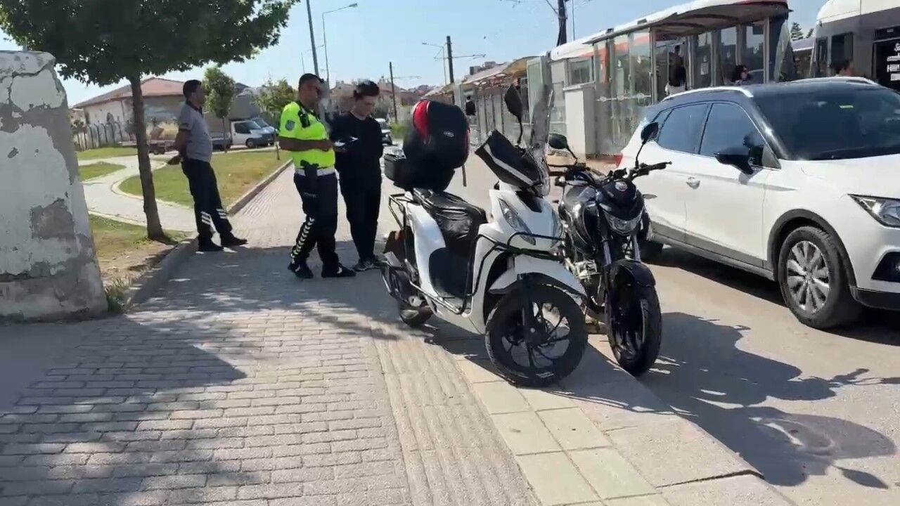 Motosikletler Carpisti3