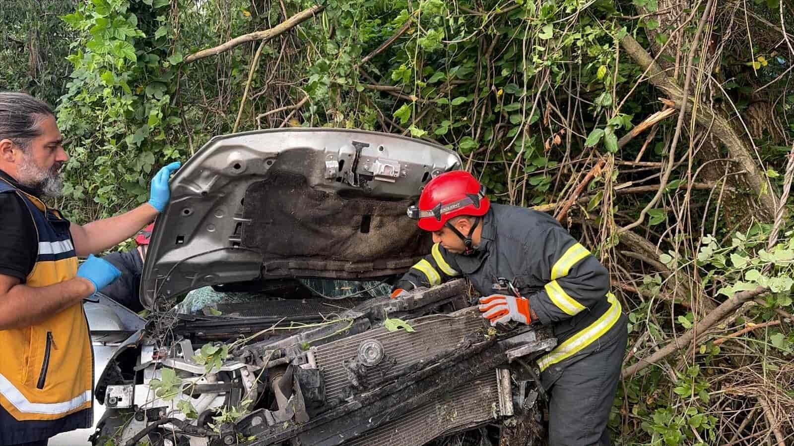 Bilecik'te trafik kazası, 1 kişi hayatını kaybetti, 1 kişi de ağır yaralandı