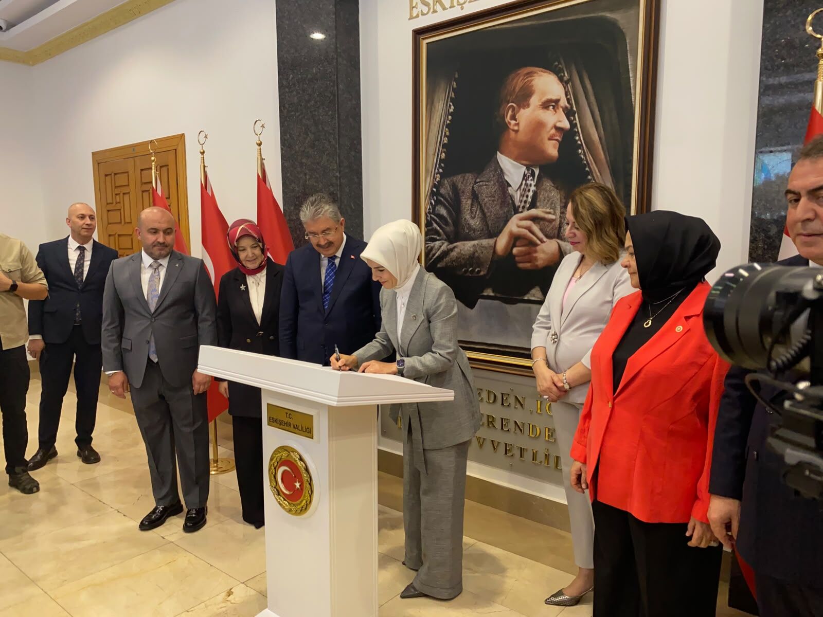 Bakan Goktastan Eskisehir Valisi Yilmaza Ziyaret2