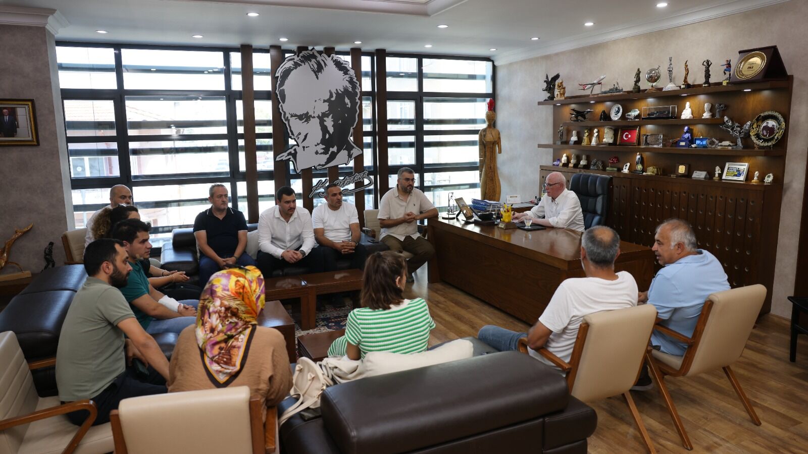 Baskan Kazim Kurt Kocakir Toki Hak Sahiplerini Dinledi2