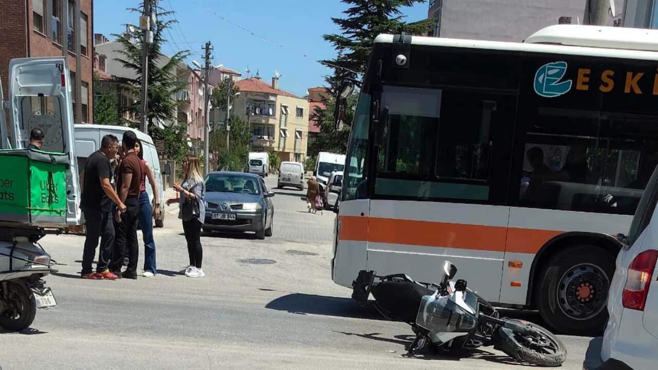 Belediye Otobüsü Kaza