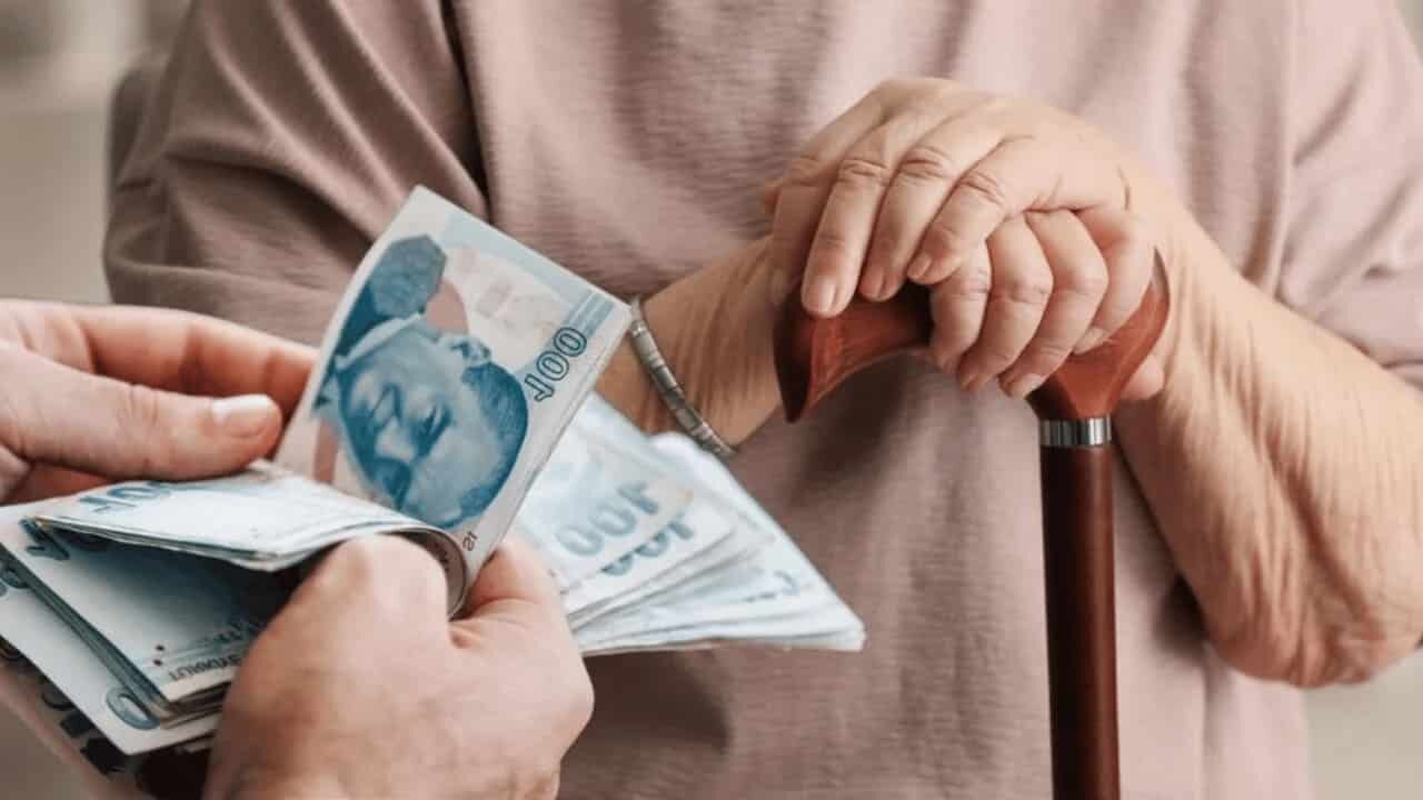 Emekli ve memurun Ocak zammında yeni hesap: Maaşlar ne kadar olacak?
