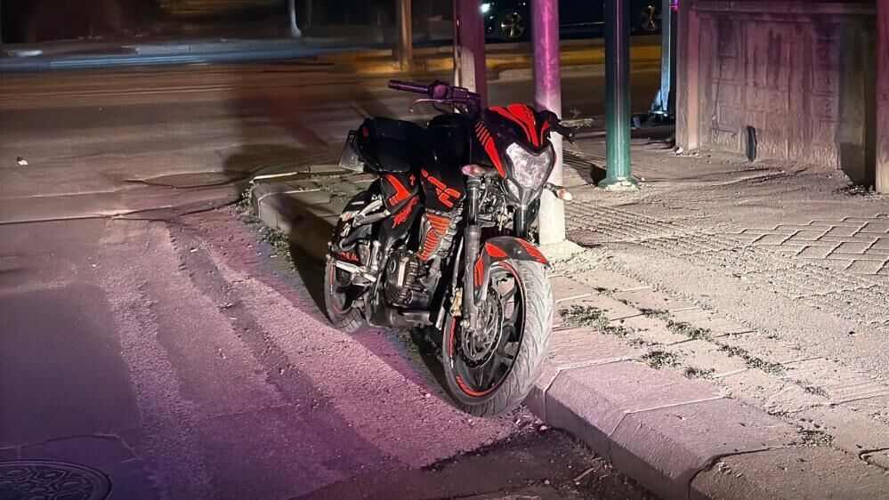 Eskisehirde Kasksiz Ehliyetsiz Ve Sahte Plakali Motosikletliye Ceza1