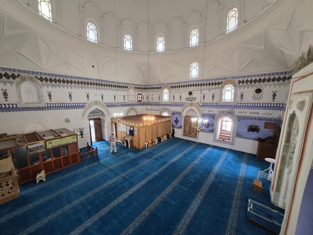 Eskisehirdeki Tarihi Camide Sir Kiblesi Milim Sasmiyor3
