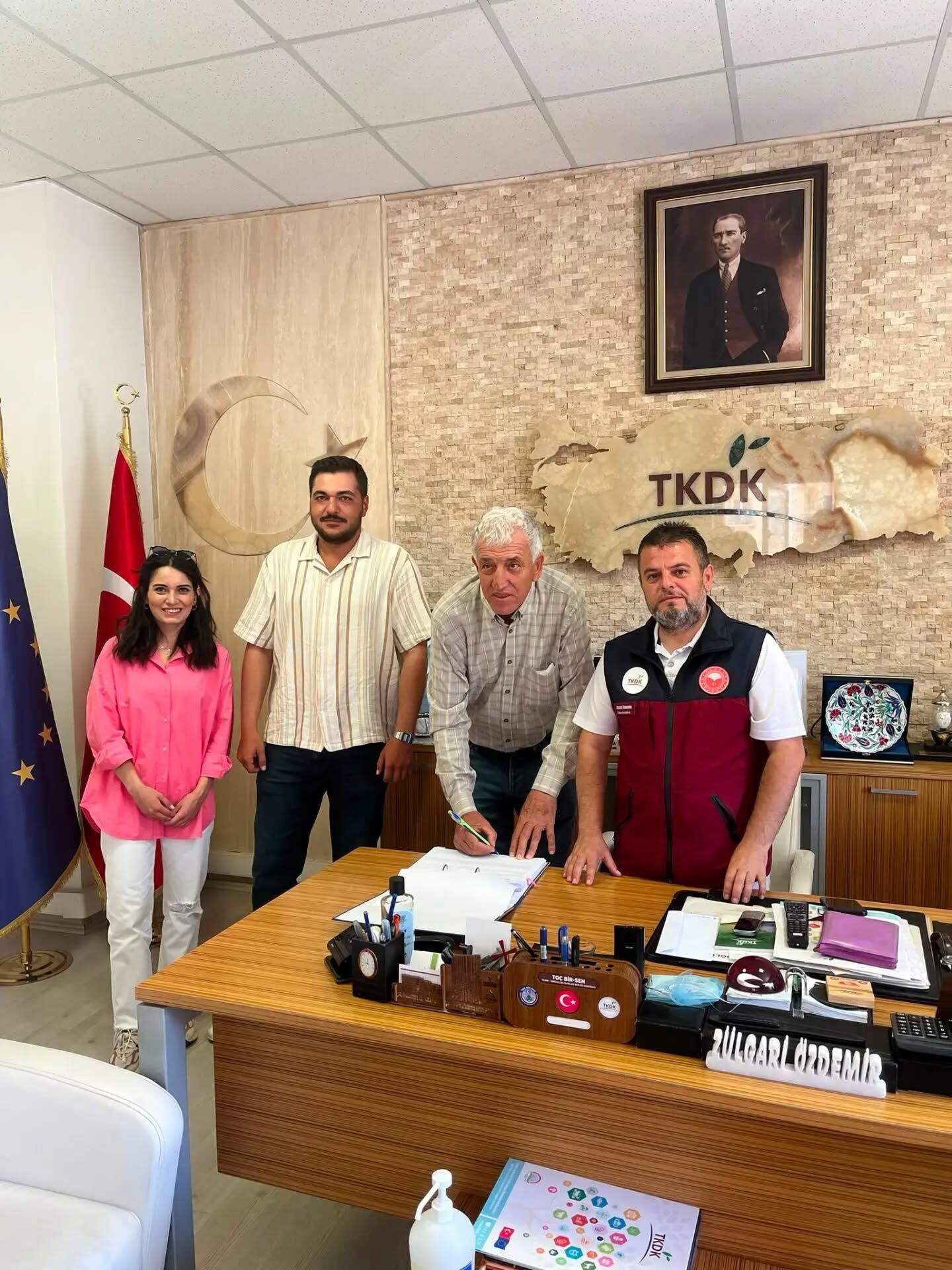 Imzalar Atildi2