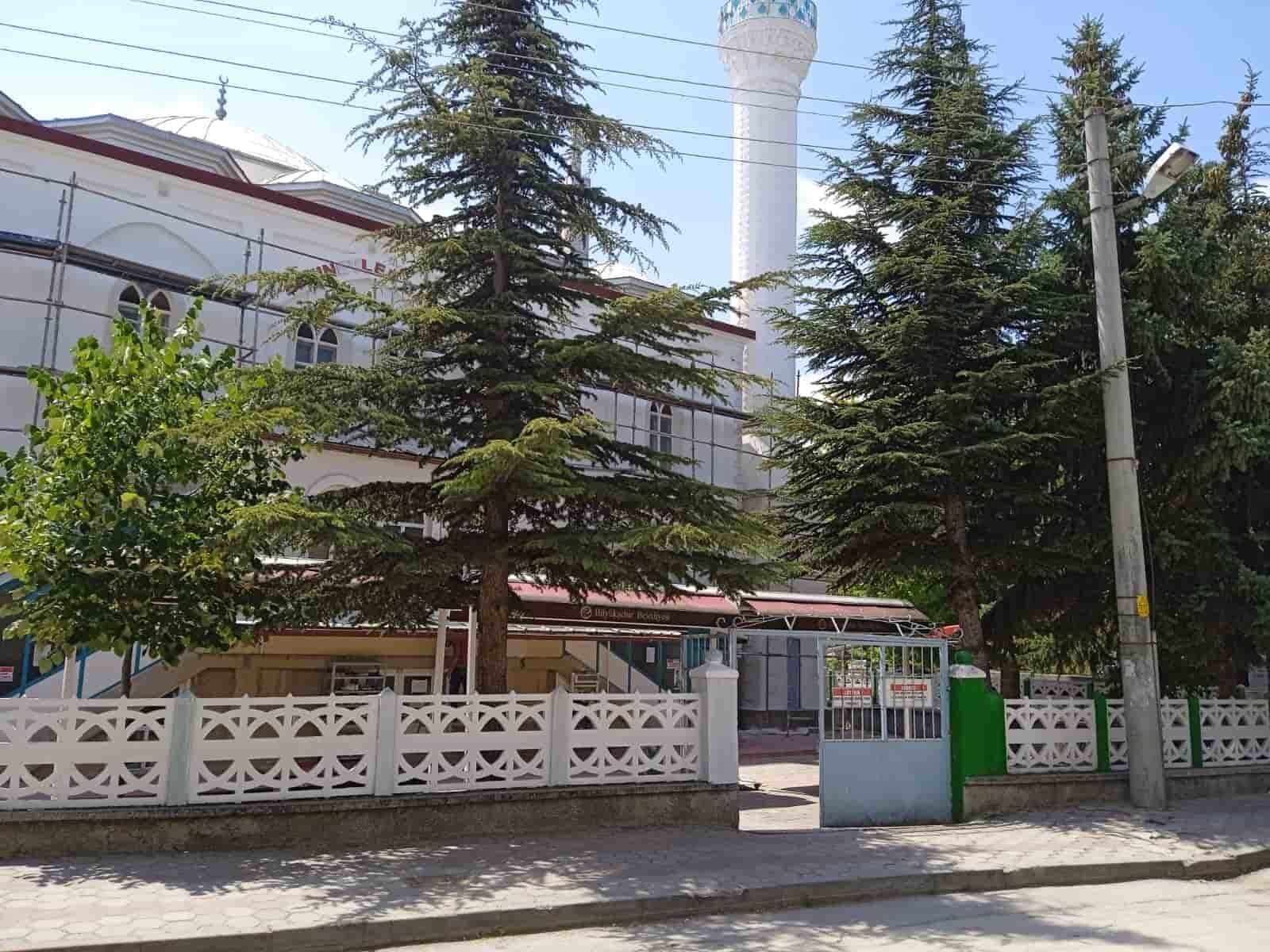 Kapsamlı Bir Tadilat Gören Altınevler Cami Yardım Bekliyor (4)