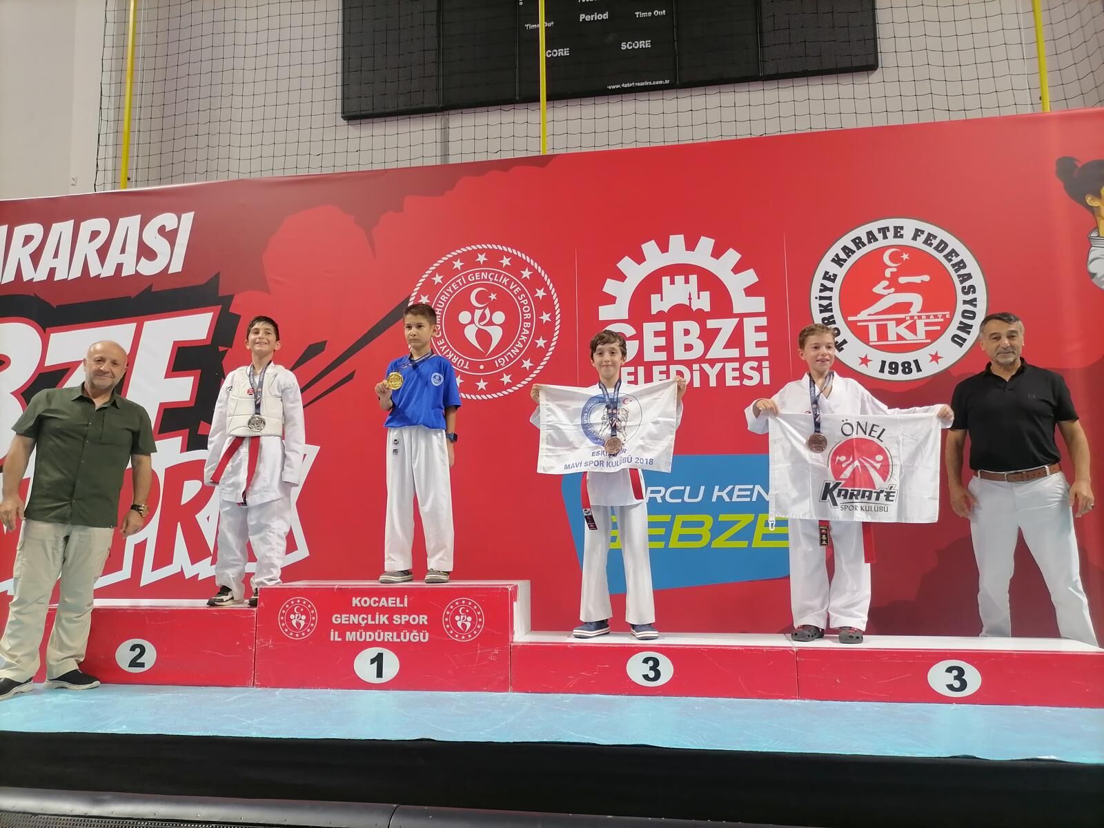 Karate Antrenoru Arzu Kabal Sampiyon Oldu4
