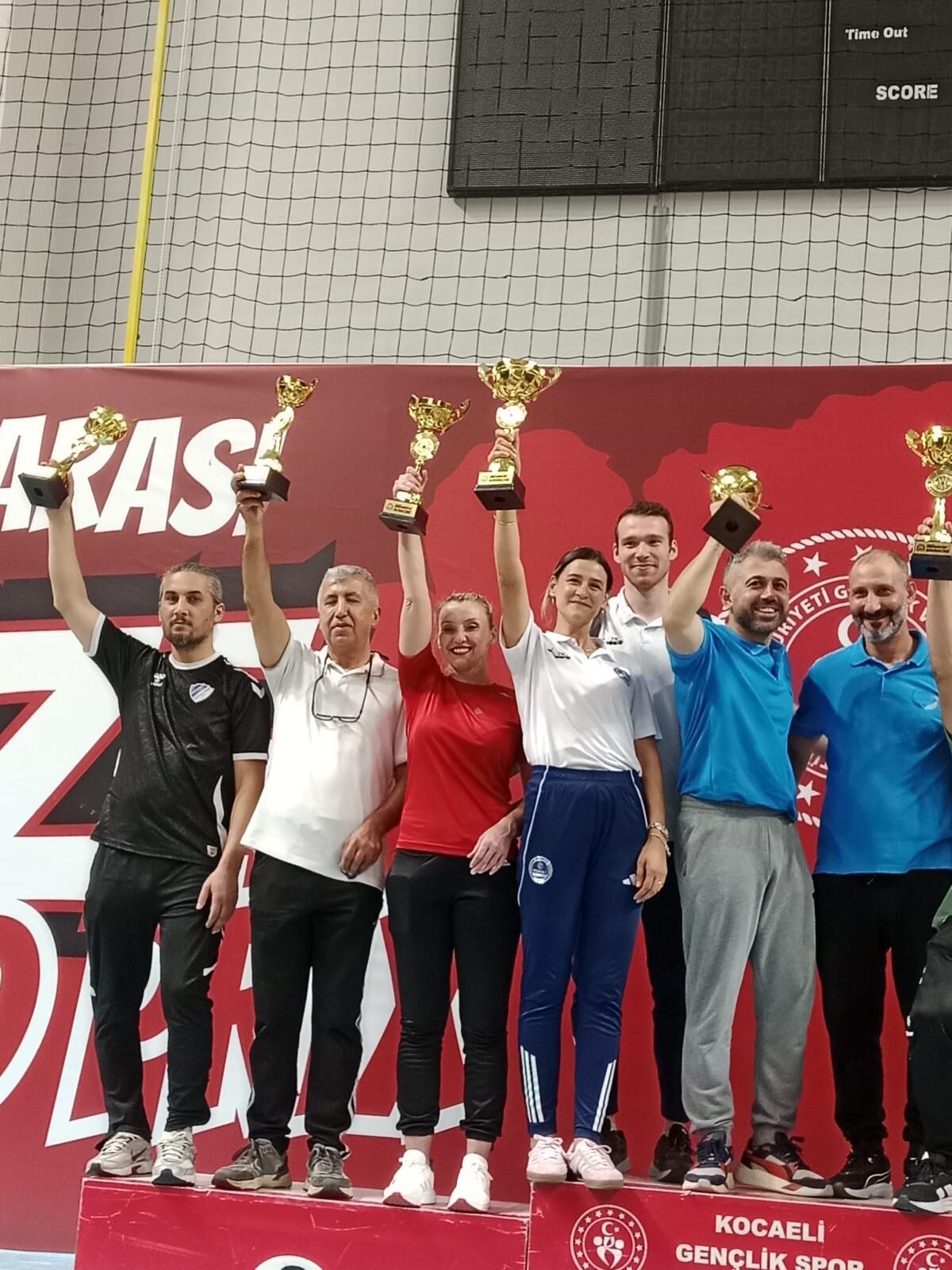 Karate Antrenoru Arzu Kabal Sampiyon Oldu8