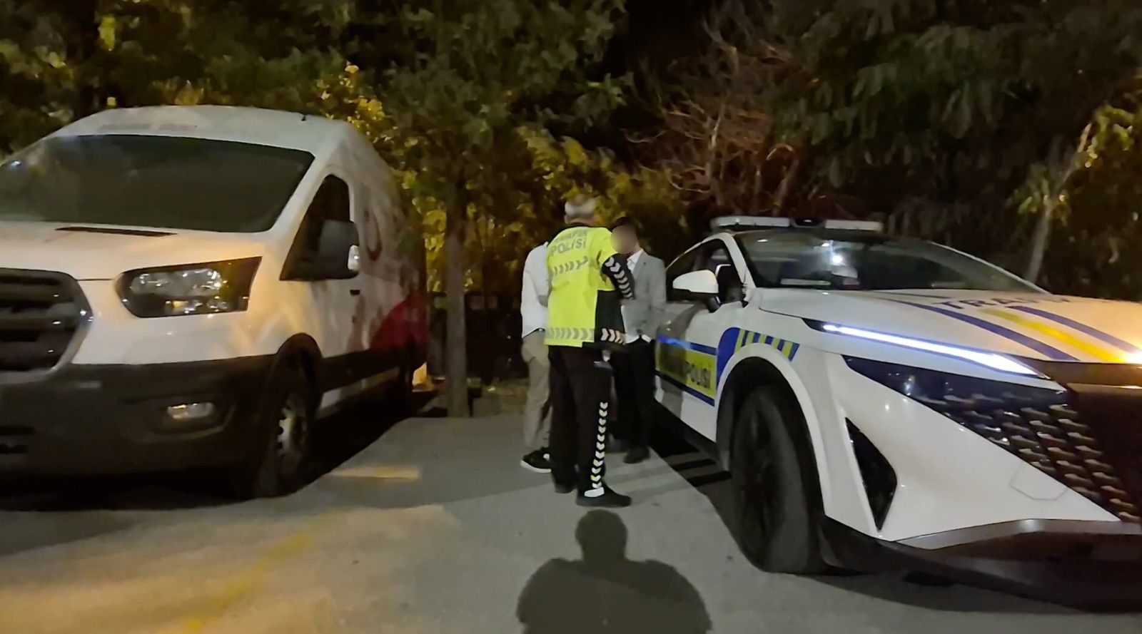 Alkollü Sürücünün Aracını Teslim Almaya Gelen Yakını Da Alkollü Çıktı (1)