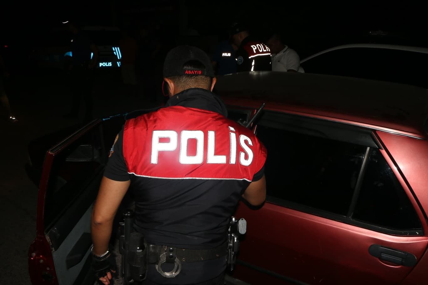 Asayiş Ve Trafik Uygulamasında 345 Şahıs Ile 133 Araç Sorgulandı (2)