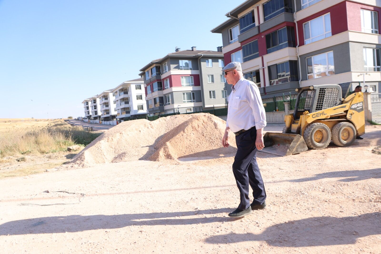Odunpazarı’nda birçok mahallede belediye çalışmaları devam ediyor