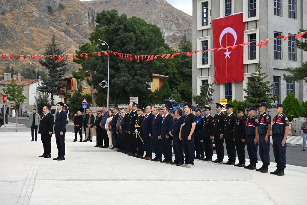 İnönü'de Zafer Bayramı coşkusu
