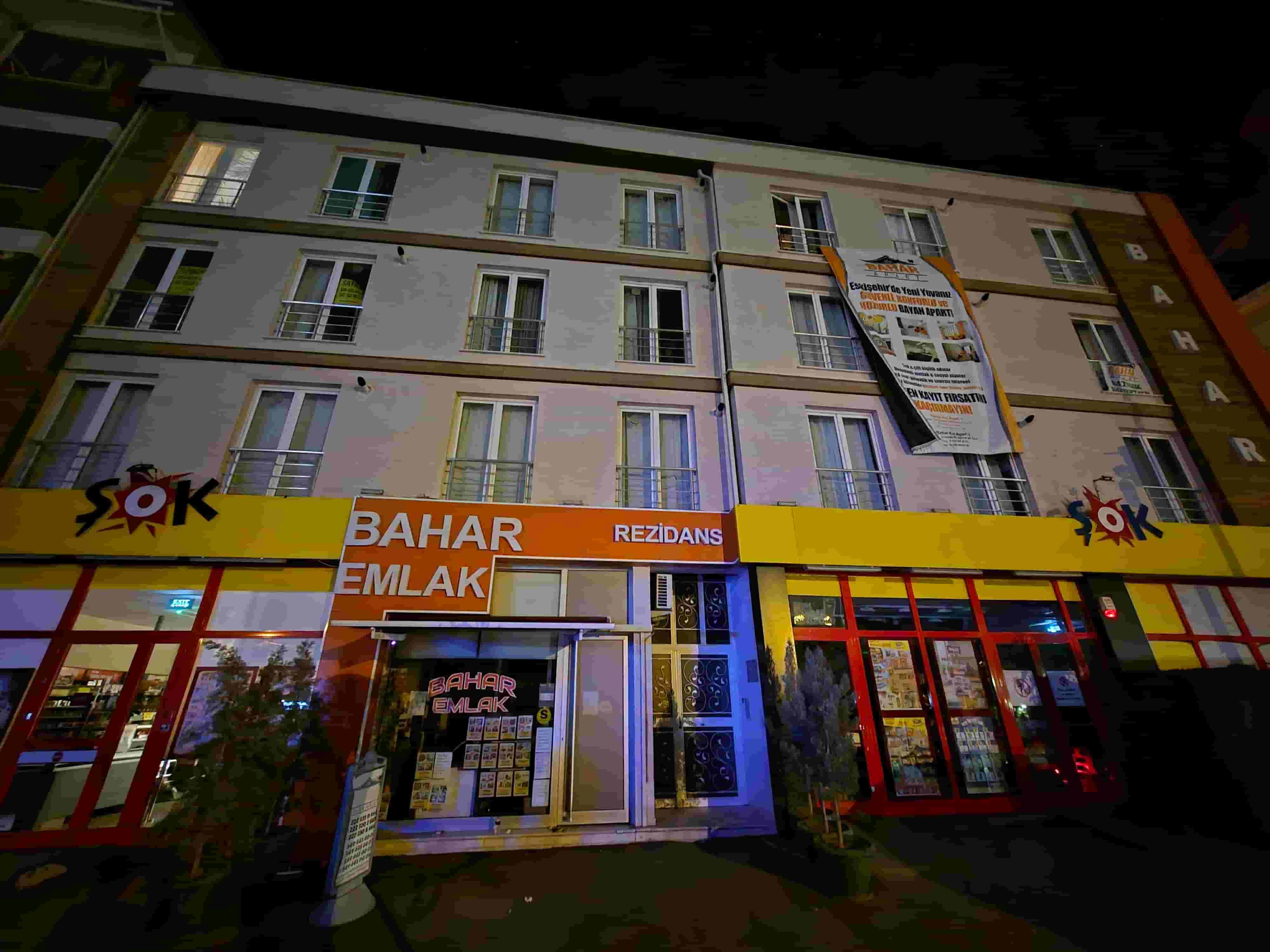 Kalp Krizi Geçiren Şahıs Ambulansta Hayatını Kaybetti (2)