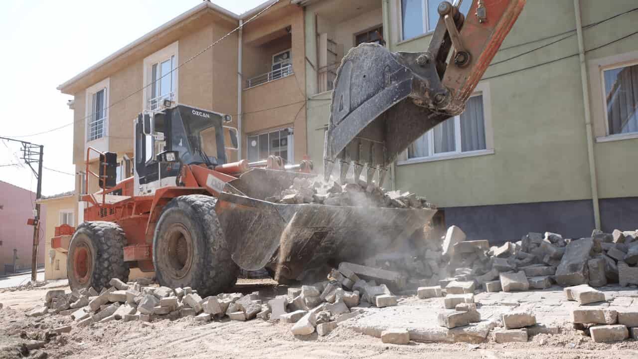 Odunpazarı’nda Üç Mahallede Yollar Yenileniyor