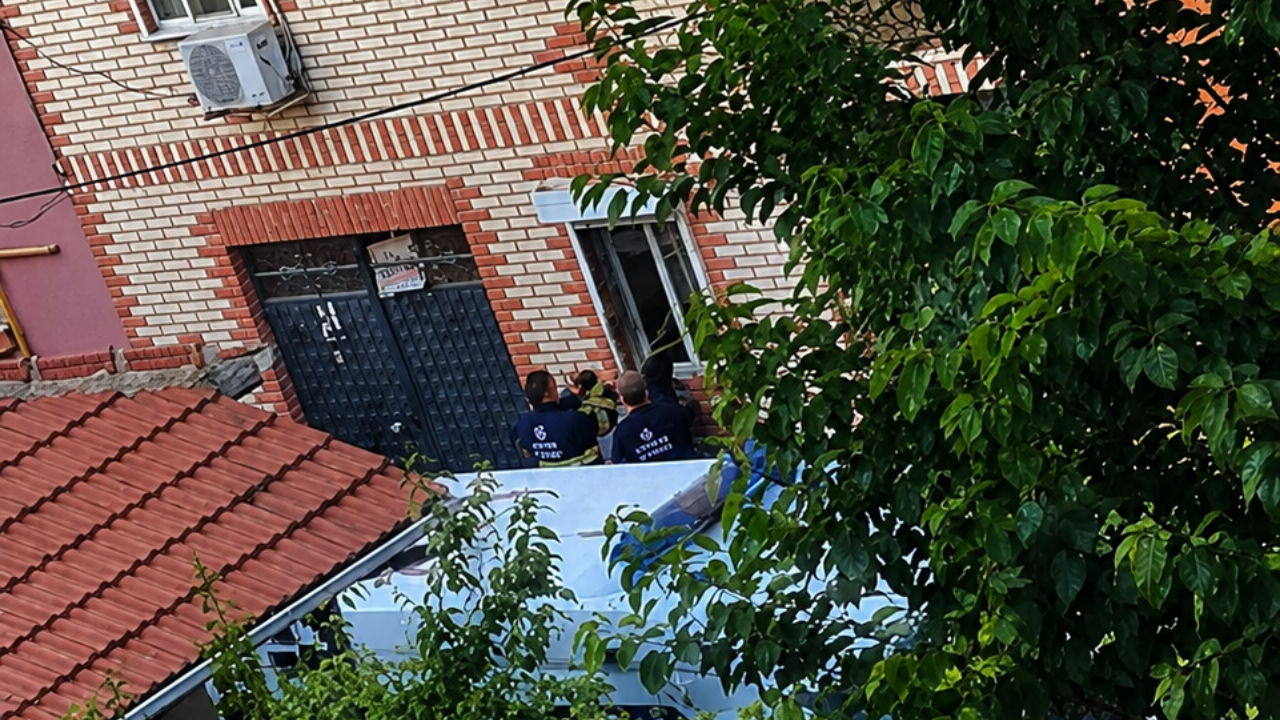 Ölü Bulundu (1)