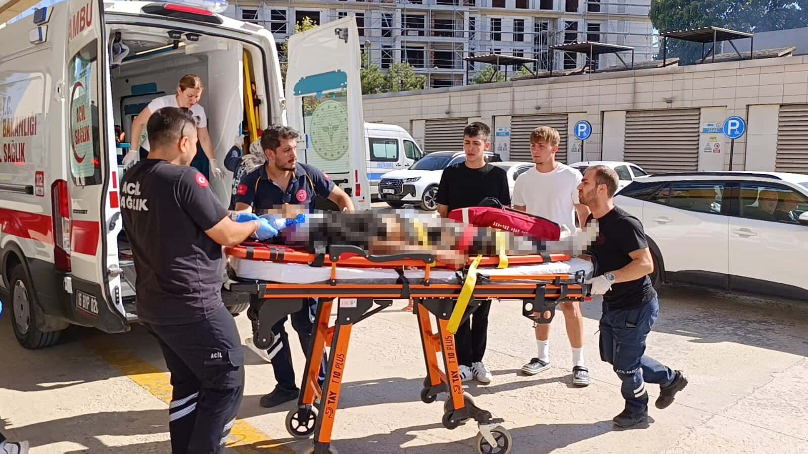 Traktörün Altınd Akladı 2 (1)