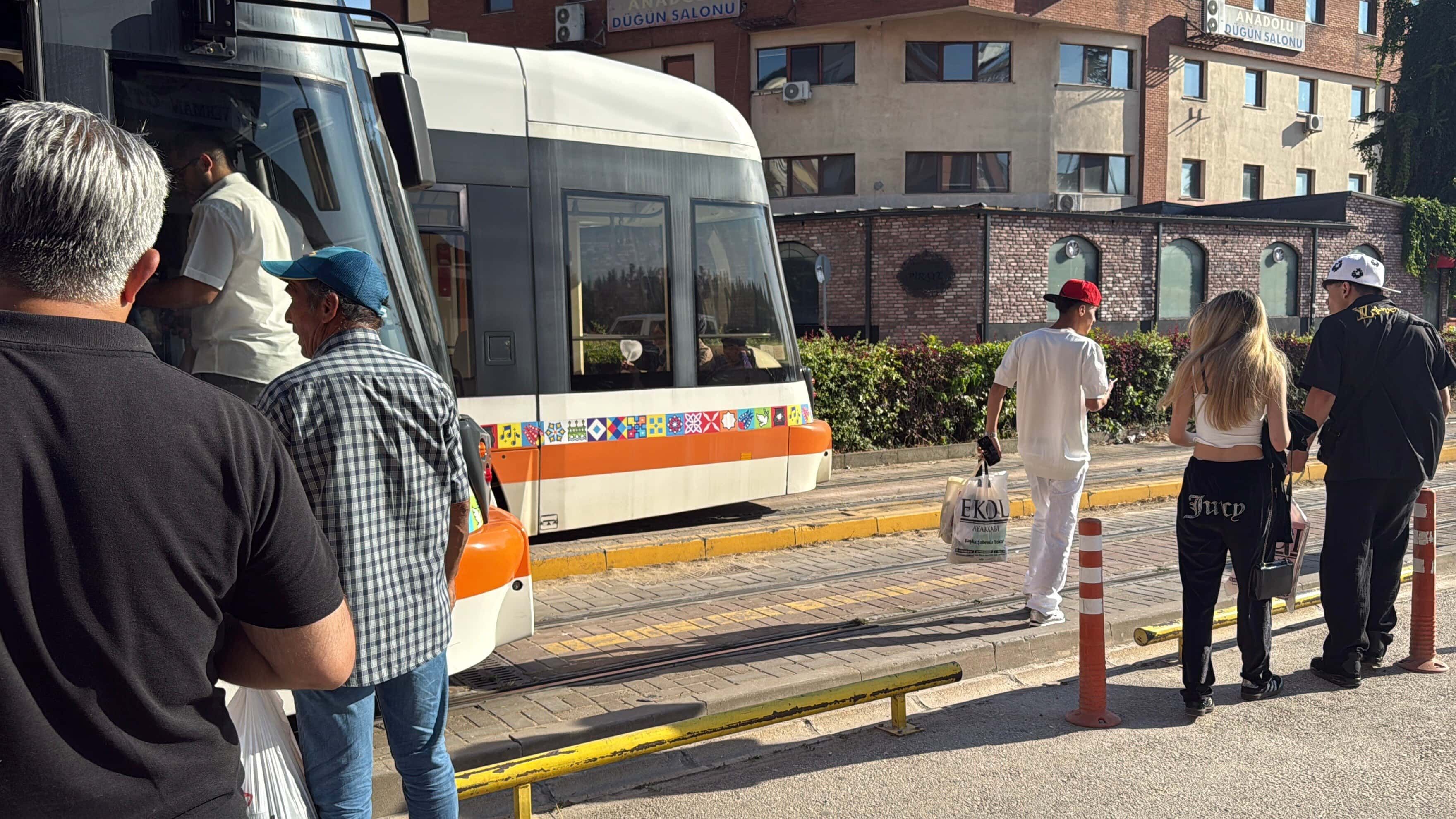Tramvay Kazası 1 (1)