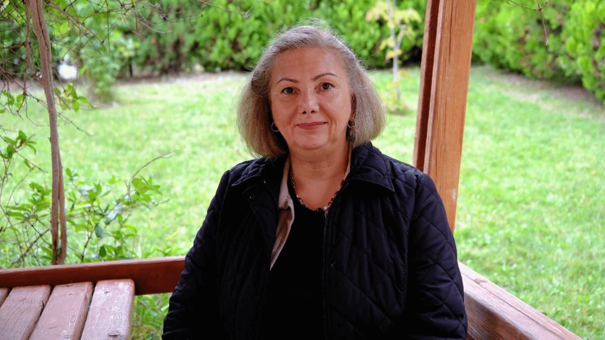 Alzheimer Hasta Yakınını Yaşadıklarını Anlattı “Annem Hastaymış, Hiç Anlamadık