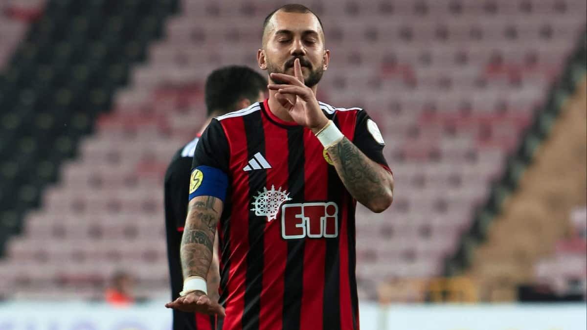 Beykan Şimşek (1) (1)