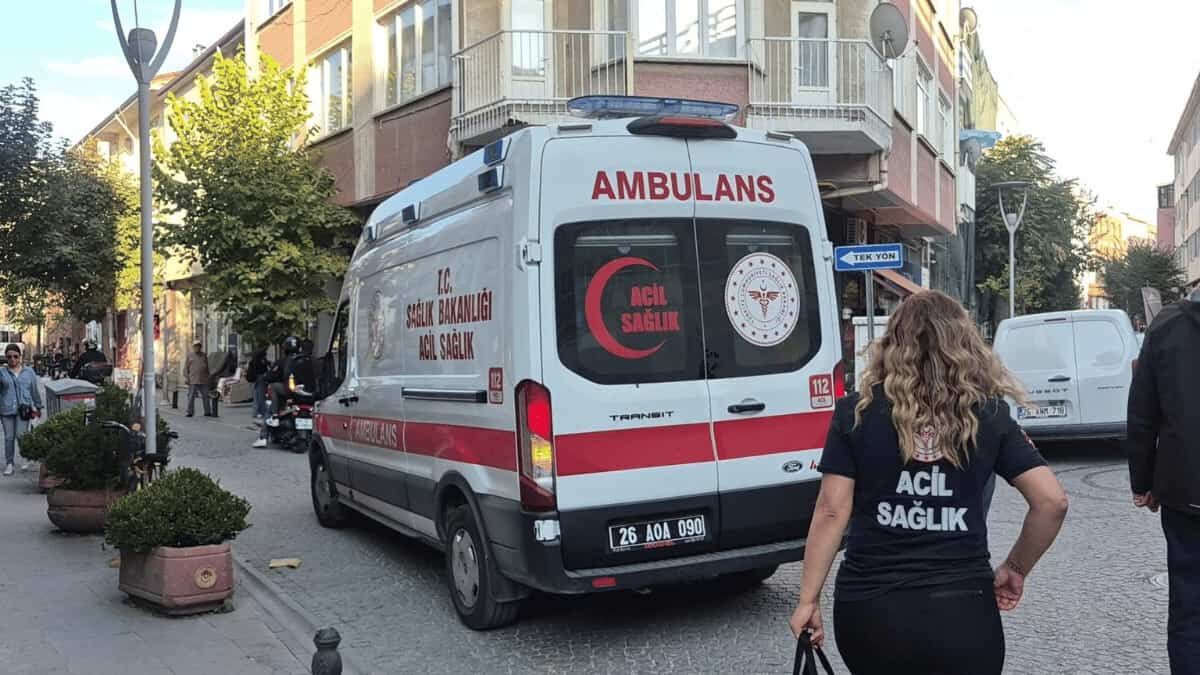 Dükkânında Öldü Veya Bayıldı Diye Endişe Edilen Esnaf Sanayide Çıktı1