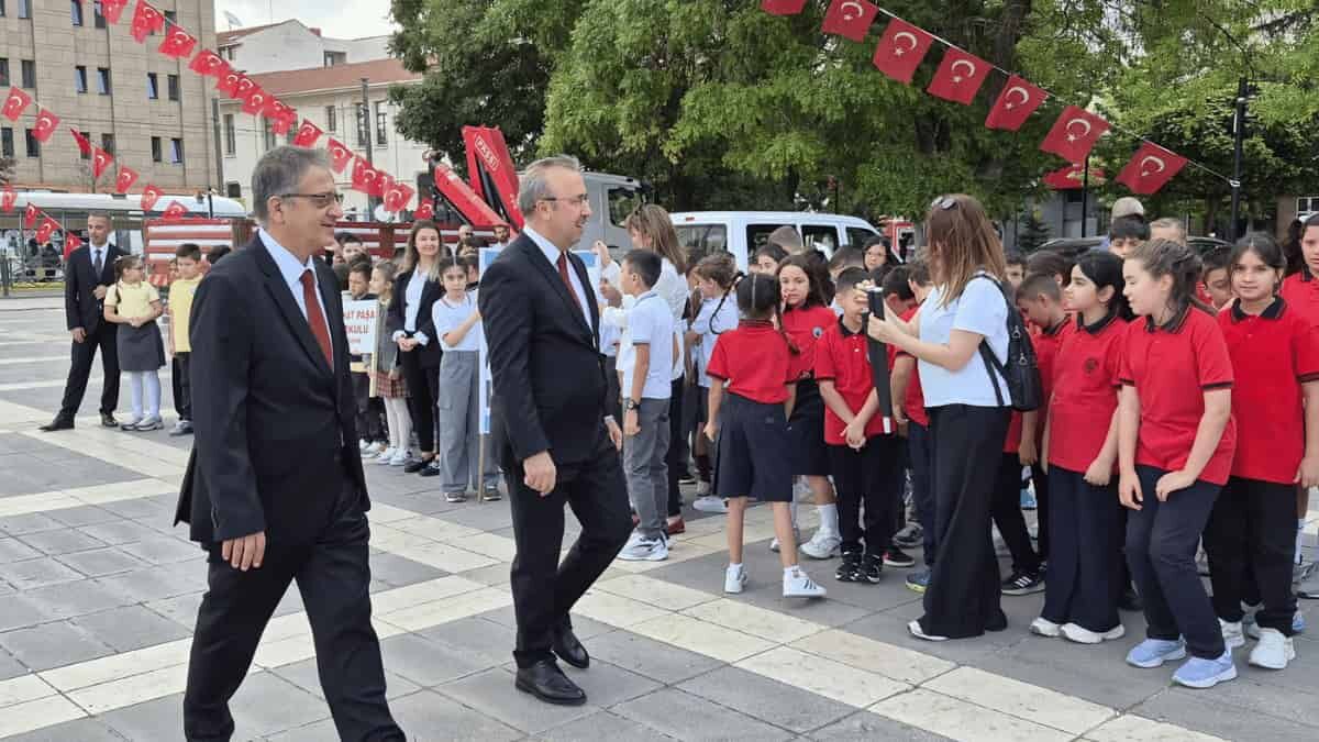 Eğitim Öğretim Yılı Ve İlköğretim Haftası Töreni (2)