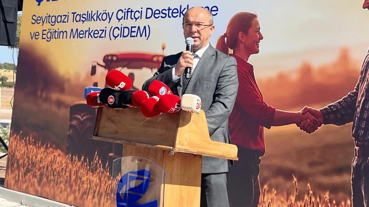 Eskişehir’de Çiftçilere Uygulamalı Eğitim Merkezi Açıld